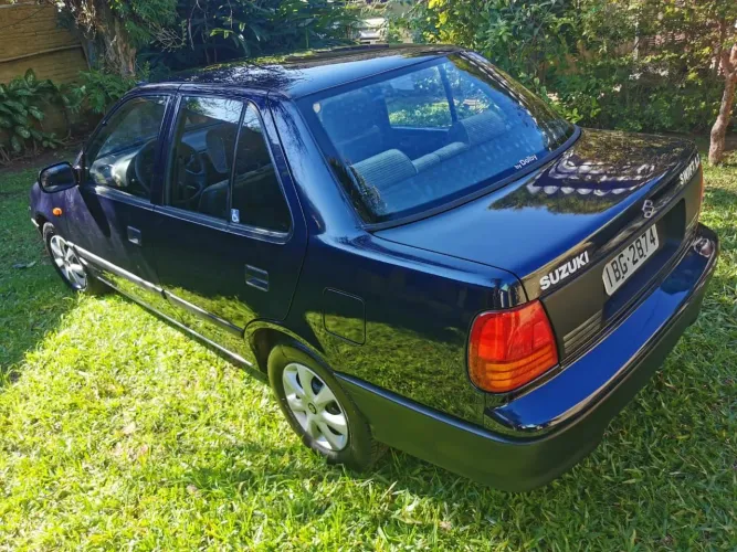 Suzuki Swift Hatch/ Sedan 1.3 1993