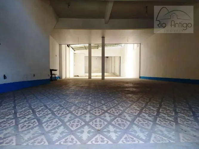 Galpão para alugar, 750 m² por R$ 12.080,00/mês - Bonsucesso - Rio de Janeiro/RJ