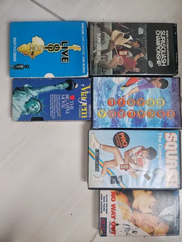 Vendo fitas VHS e DVD's filmes