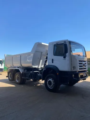 Caçamba Basculante Frontal 12-14m³ - VW 17.260 19/20 191.627 km.
