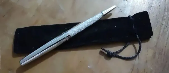 Canetas Swarovski originais