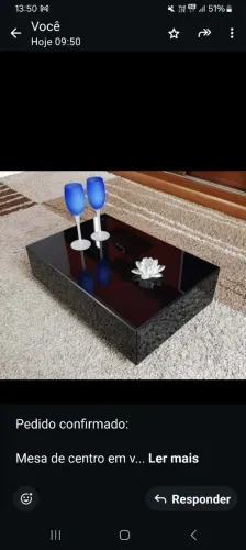 Mesa de centro em vidro preto