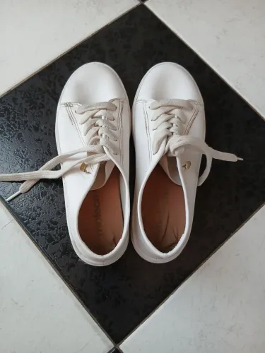 Tênis Moleca nr 36 Branco