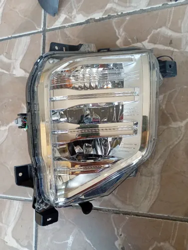 Farol Milha Lado Direito Mitsubishi Pajero Sport Hpe 2021