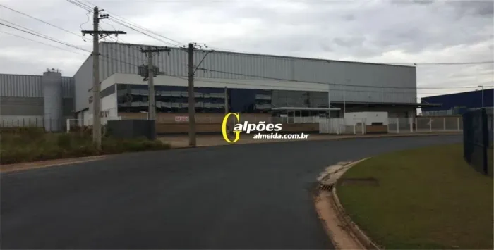 Pavilhão/Galpão para alugar no bairro Loteamento Parque Industrial - Jundiaí/SP