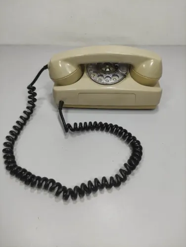 Telefone Antigo De Mesa Disco Telemig Retro Original Pjr Amarelo (Usado)