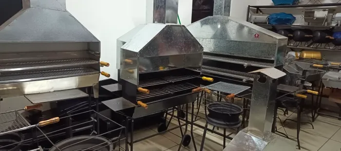 Churrasqueira para Espetinho a partir de R$ 390.00