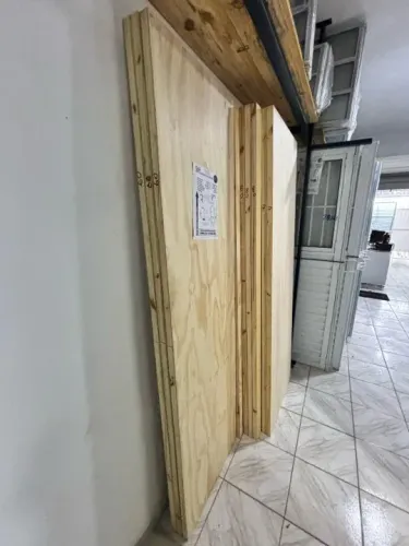 FOLHA DE PORTA - MADEIRA A PRONTA ENTREGA