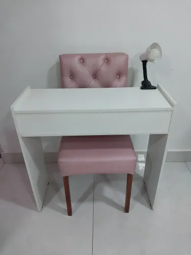 MESA PARA NAIL DESIGNER COM CADEIRA 