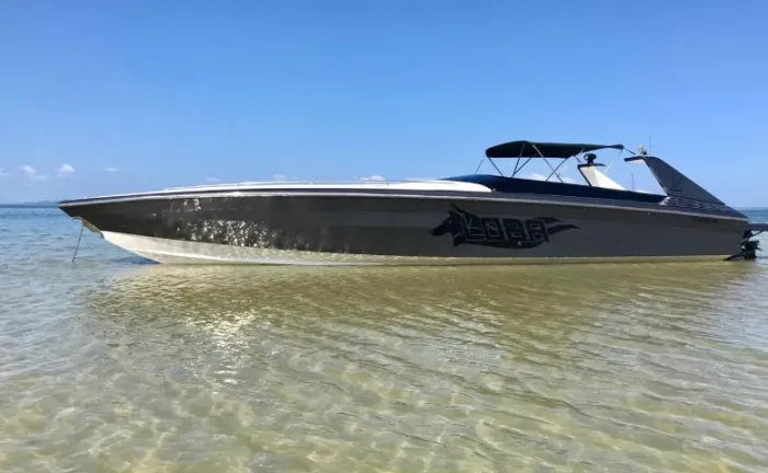 Intermarine - Scarab 38' - 2001