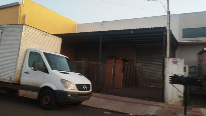 Barracão comercial,Jardim Rebouças, tem 2 testadas,R$ 1.600.000,00