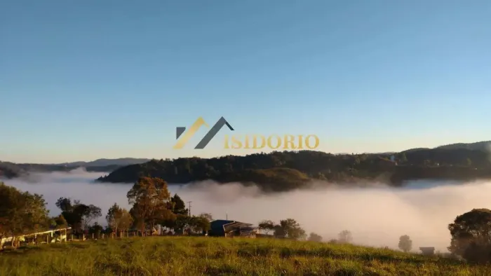 CHACARÁ EM COLOMBO! 13.697,46m² DE ÁREA TOTAL