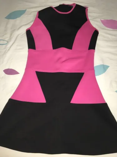 Vestido de festa rosa curto P/PP (medidas na descrição)