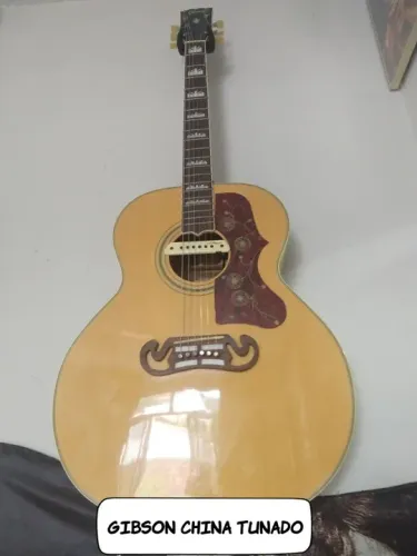 Violão Gibson China Tunado j-200