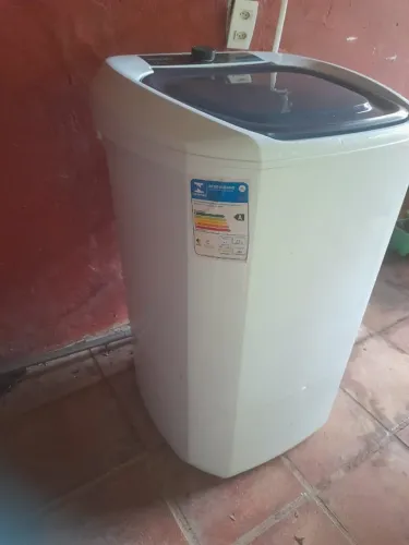Tanquinho Novo - 220V - 10 kg - 450 Reais *