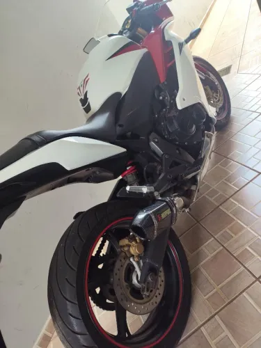 Vendo ou troco CBR 600 f por carro ou moto de menor valor 