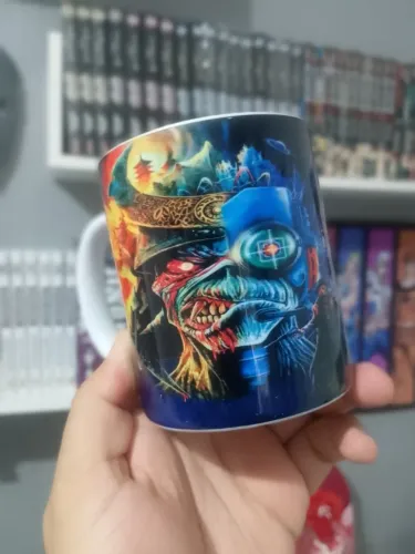 Caneca de Cerâmica Iron Maiden