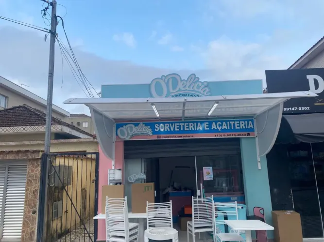 Mesa , cadeiras