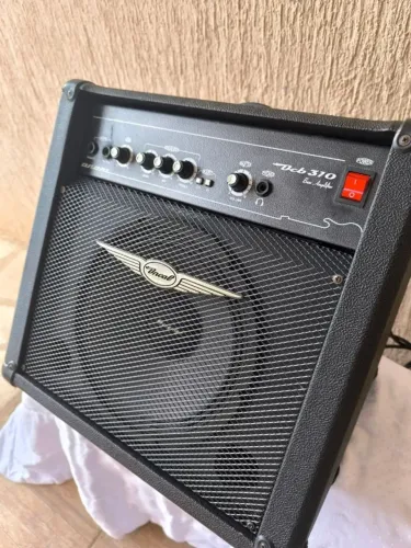 Amplificador de Contrabaixo OCB 310 Oneal
