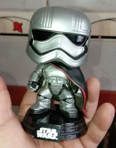 Funko pop Phasma