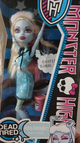 Boneca monster high lacrada