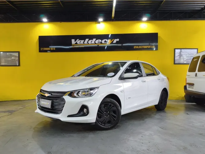 Chevrolet Onix Plus LT 1.0 12V Flex Mec. 4P 2025