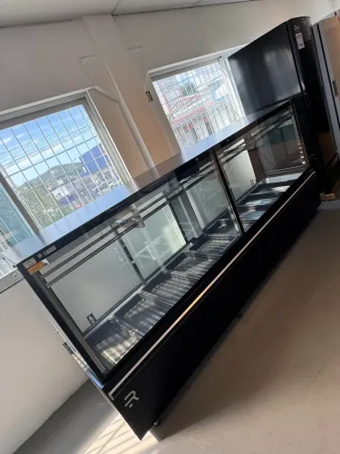 Balcão de açougue 3 metros com gancheira dupla inox Nova