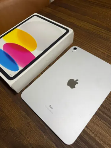iPad 10ª Geração Apple 64GB Prata Wi-Fi - Impecável / Com Caixa
