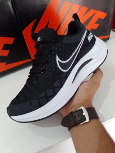 Tênis Nike