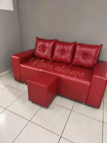 Sofá de 3 lugares + puff promoção aproveite faça ja sua encomenda 