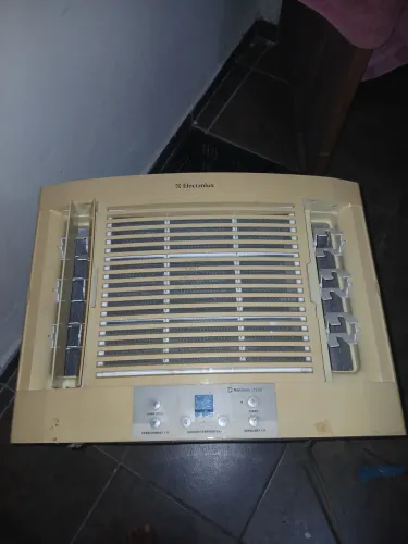 Ar condicionado Apenas ventilando, ele não gelar