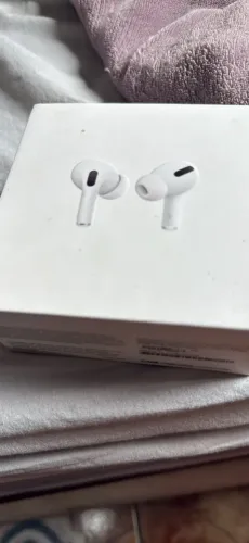AirPods Pro semi no novo caixa e case sem ruído sem defeito não acompanha cabo