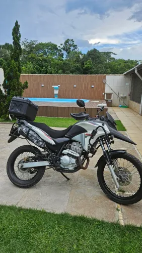 XRE 300 (aceito trocas)