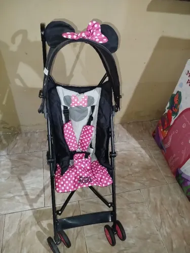  carrinho guarda-chuva 