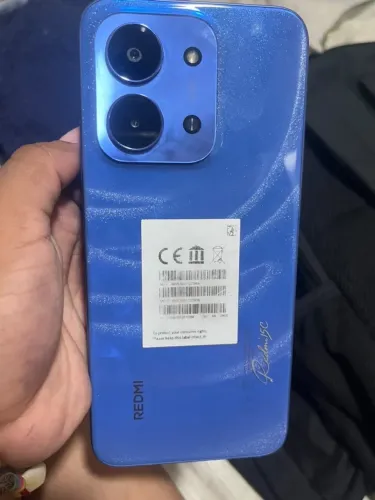 Celular, REDMI 15C, 256 gigas, 16 de memória RAM, está novo, em perfeito estado!