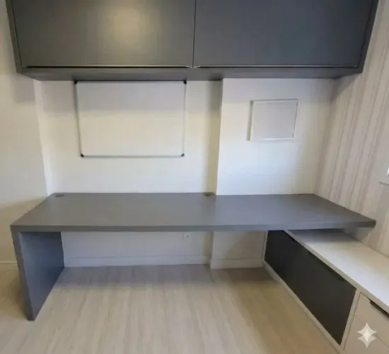 CONJUNTO DE ESCRITÓRIO PLANEJADO EM MDF - R$ 1.800