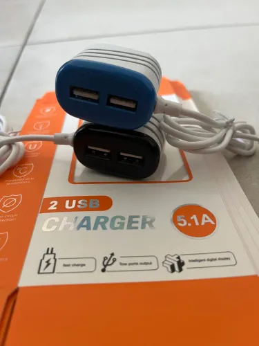 Carregador para celular V8