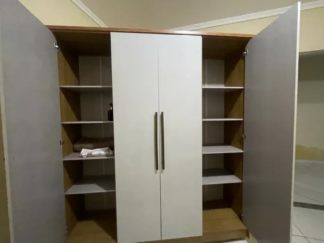 Guarda Roupa