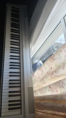 Vendo Piano digital Yamaha P125, PIANO EXCELENTE CUSTO BENEFICIO .