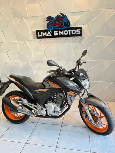 VENDO OU TROCO HONDA CB TWISTER 250 2021 ( LIMAS MOTOS)