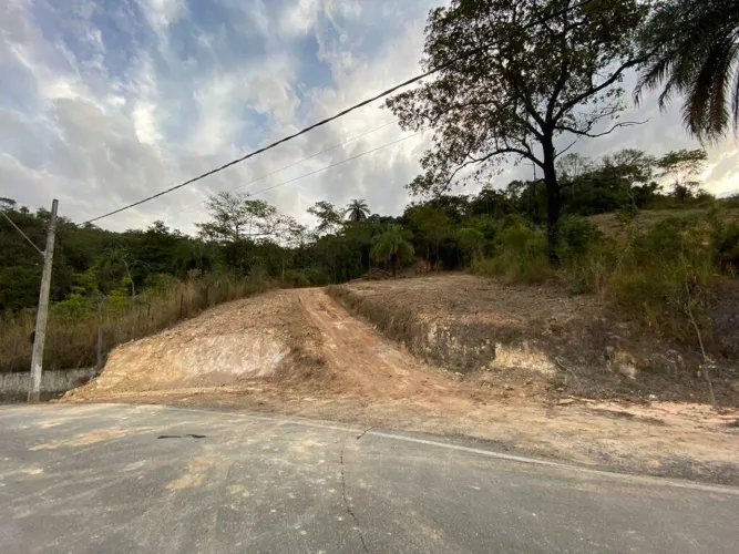 Lote residencial em condomínio (Frente) Esmeraldas/MG | Jardim R$ 274.000