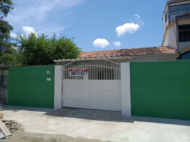 Alugo casa Bongi ao lado da Neo Energia antiga (Celpe)