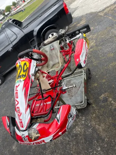 Kart Bravar para criança completo