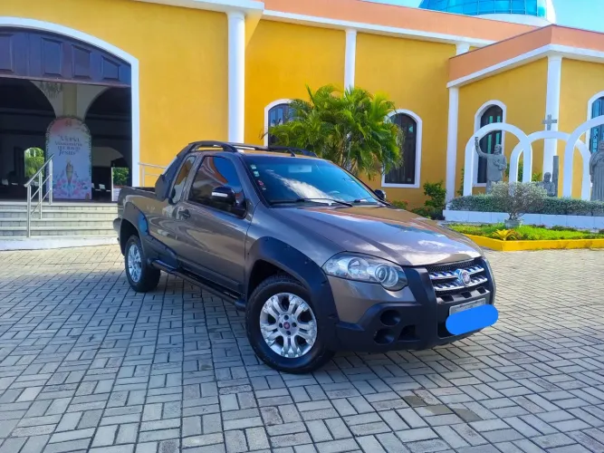 Fiat Strada Adventure 1.8/ 1.8 Locker Flex CE 2010