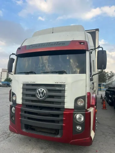 Volkswagen Constellation 19.360 4x2