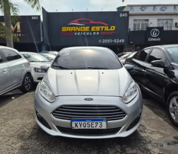 Ford Fiesta Sedan 1.6 16V Flex Mec. 2015