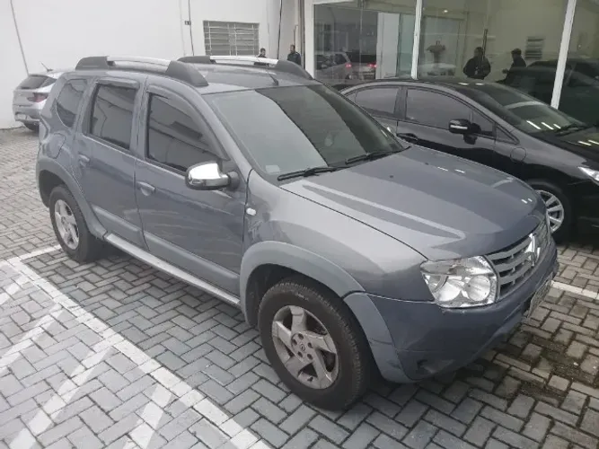 Renault Duster Dynamique 2.0 Hi-flex 16V Aut. 2013