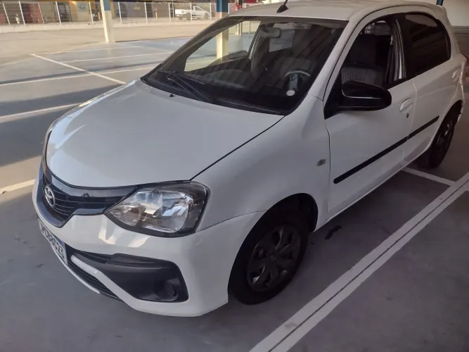 Toyota Etios X 1.3 Flex 16V 5P Mec. 2018