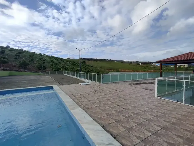 Imóvel para venda possui 2840000 metros quadrados com 1 quarto