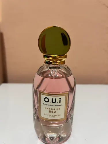 Perfume Madelaine (OUI)